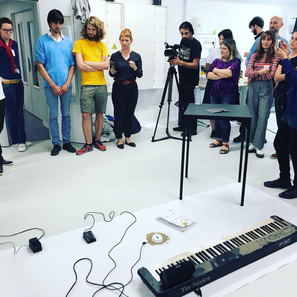 Useful Fictions • 1: Taking the Measure École Polytechnique | 09-13.09.2019 - Perform Lab
