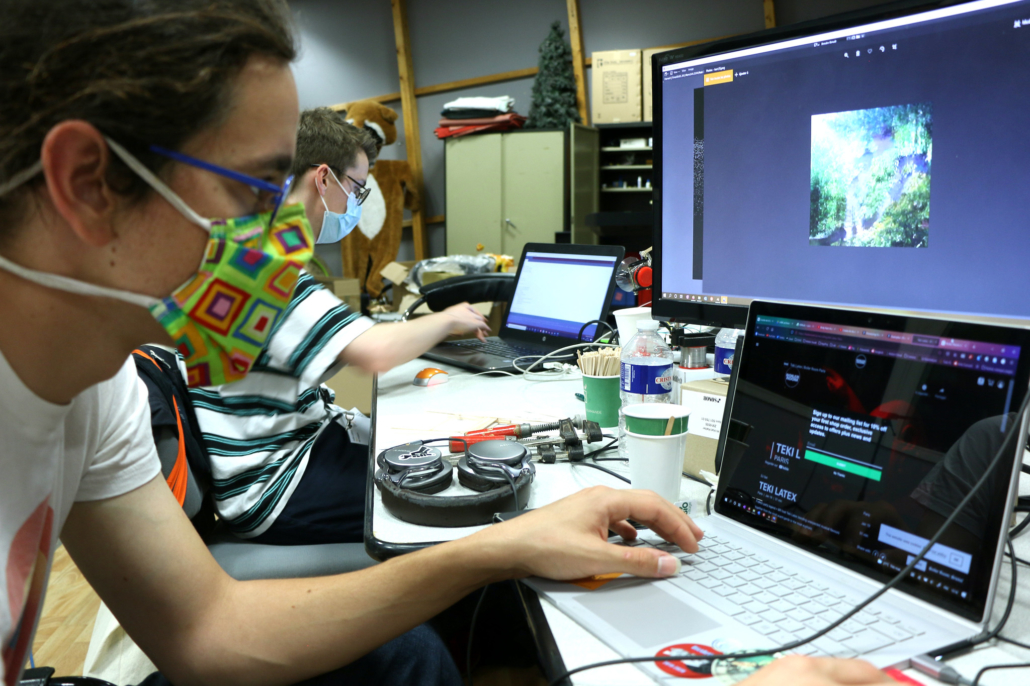 Useful Fictions • 2 : Prendre racine Poitiers | 4-11.07.2021 - Perform Lab