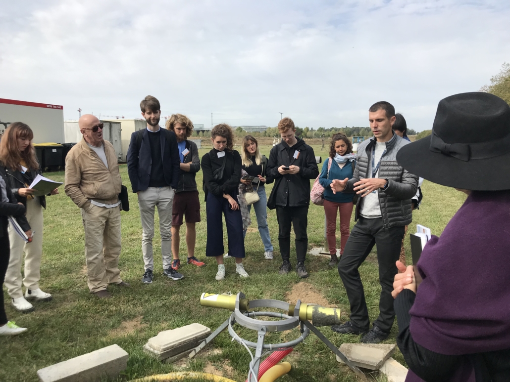 Useful Fictions • 1: Taking the Measure École Polytechnique | 09-13.09.2019 - Perform Lab