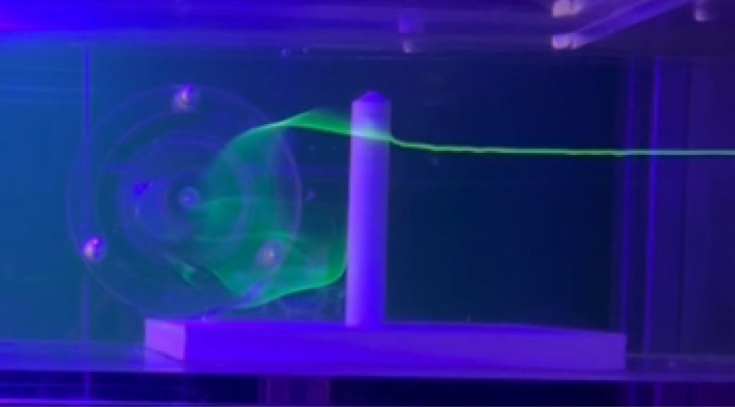 ETUDE DE TOURBILLONS AUTOUR DE LA TOUR DE COUËRON - Perform Lab