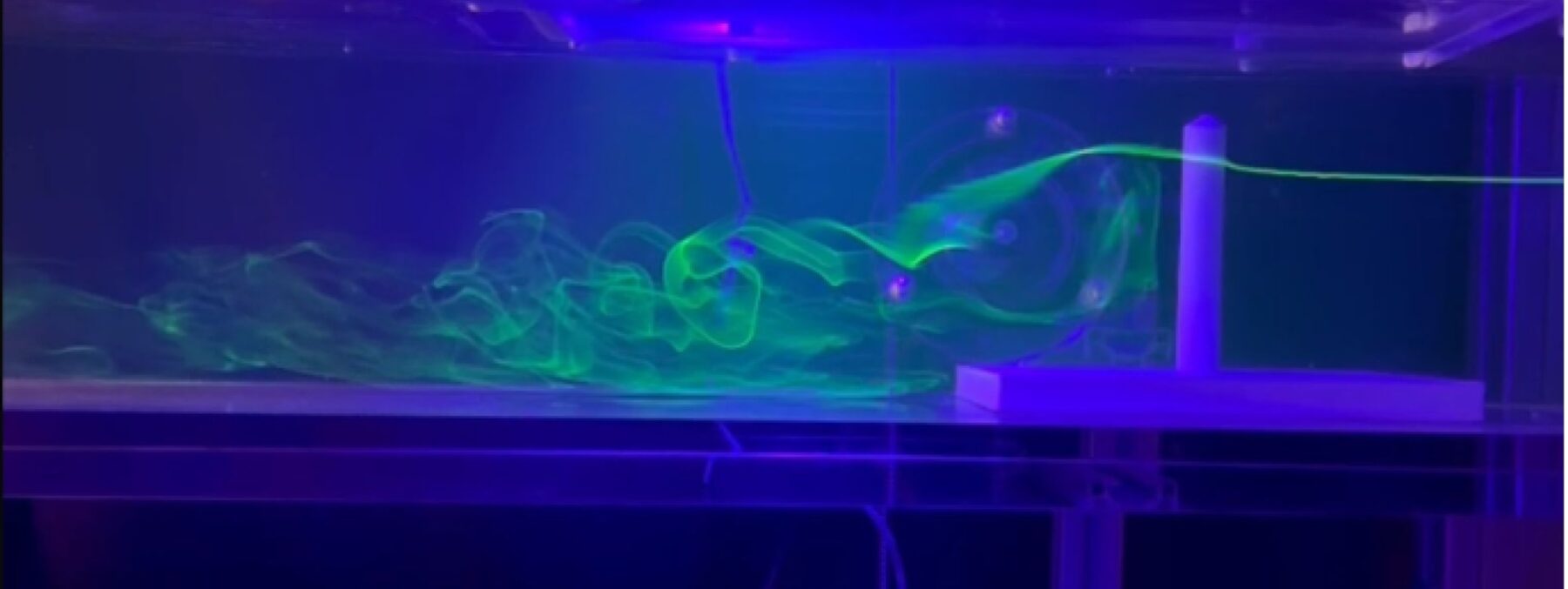 ETUDE DE TOURBILLONS AUTOUR DE LA TOUR DE COUËRON - Perform Lab